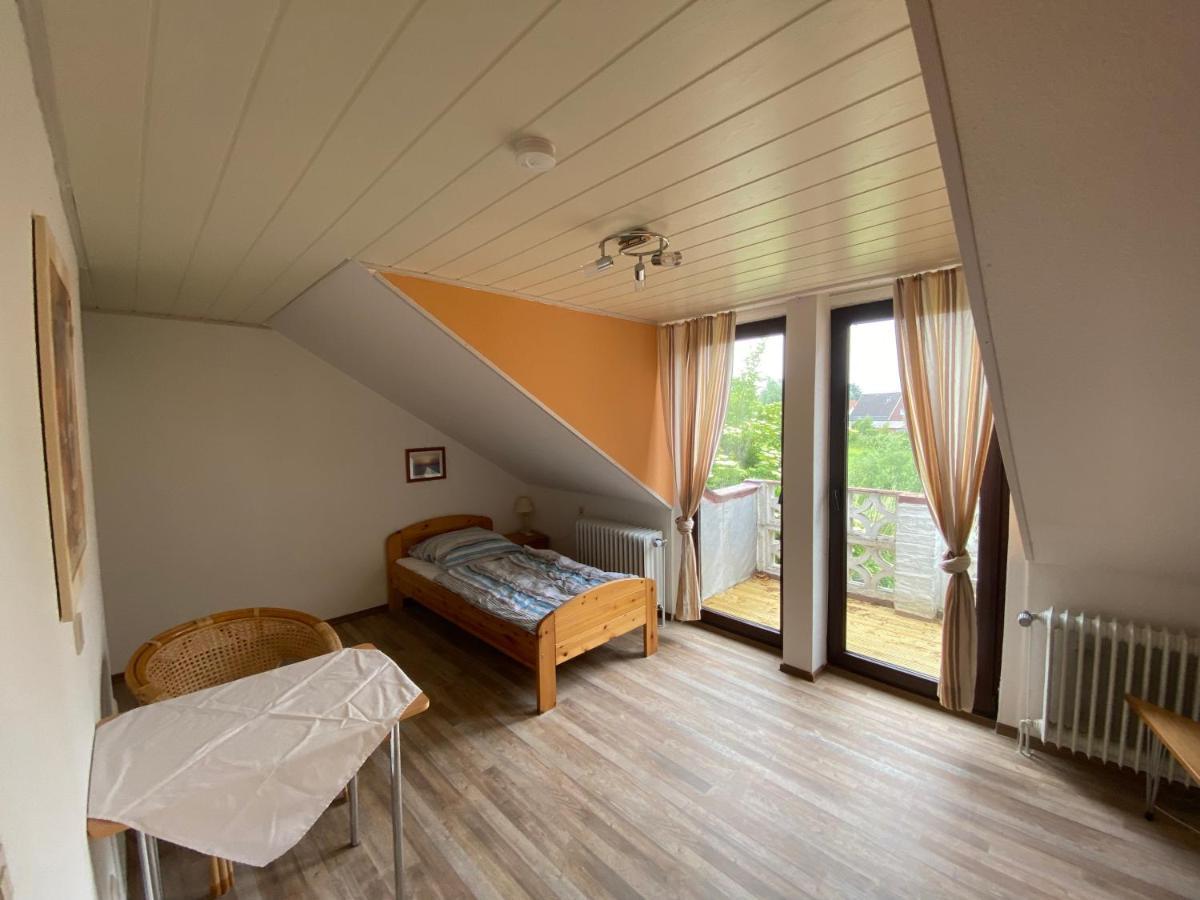 Pension Zum Leuchtfeuer Бутьядинген Экстерьер фото