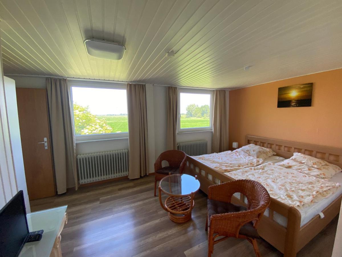Pension Zum Leuchtfeuer Бутьядинген Экстерьер фото
