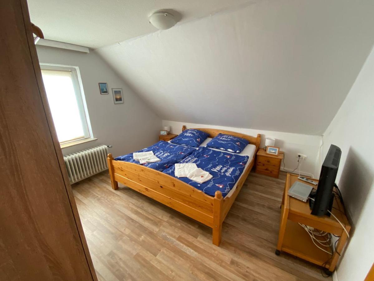 Pension Zum Leuchtfeuer Бутьядинген Экстерьер фото